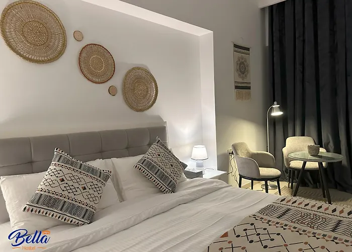 Bella Inn - Luxury Private Master Rooms With Balcony