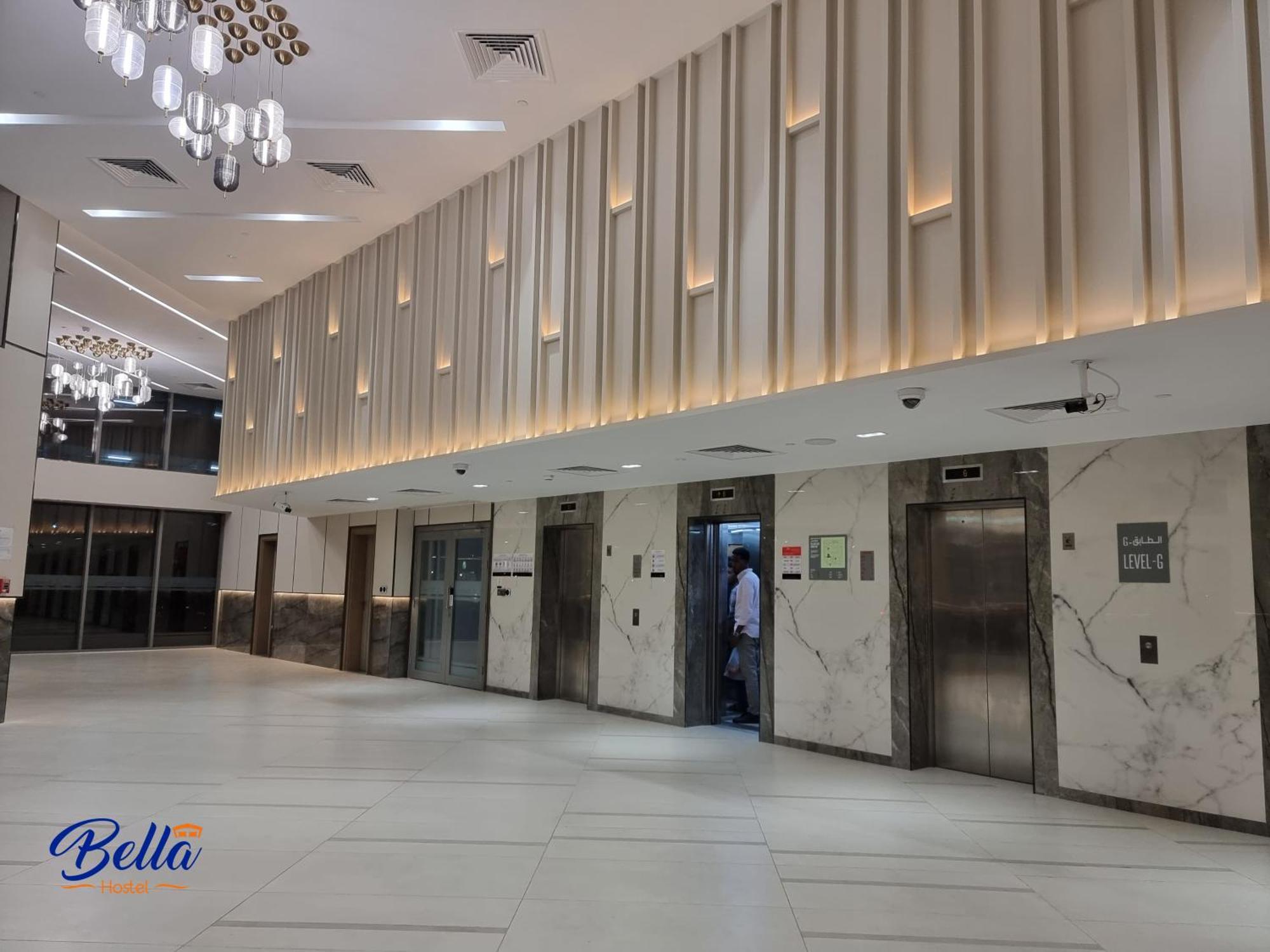 Homestay Bella - Luxury Private Master With Balcony Dubai